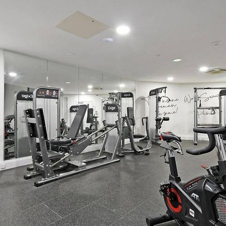 Modern, City Centre, Studio Apartment With Free Wifi, Gym Access, Netflix - West One Sheffield Zewnętrze zdjęcie